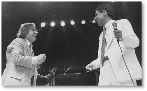 Brasil, São Paulo, SP, 26/01/1990. Os músicos Tom Jobim (e) e Chico Buarque durante show wm São Paulo. Pasta: 32.529 Foto: Ana Carolina Fernandes